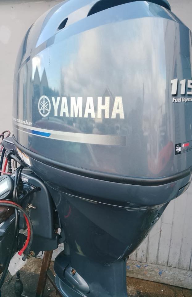 Yamaha Outboard Engine